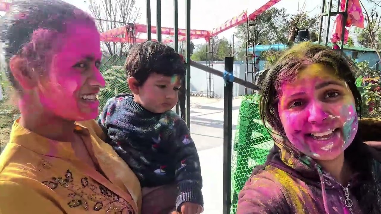 बुरा ना मानो होली है 😜😂🤭