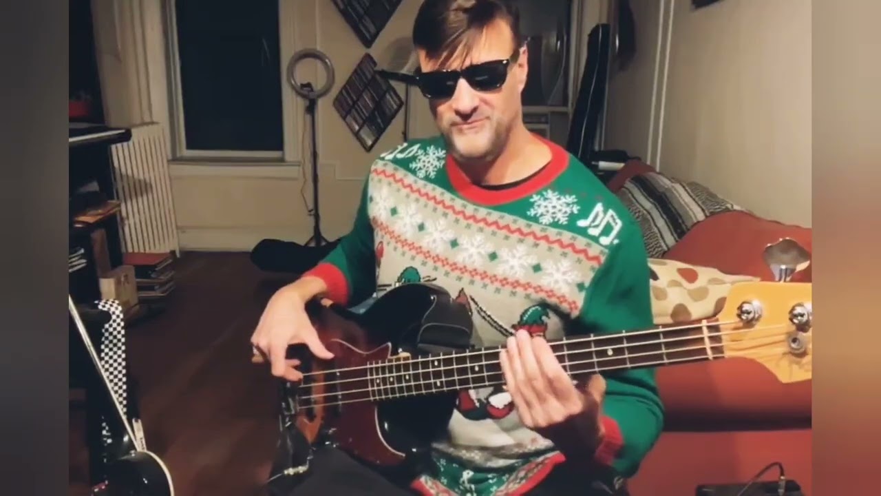 Christmas Wrapping - bass cover 
