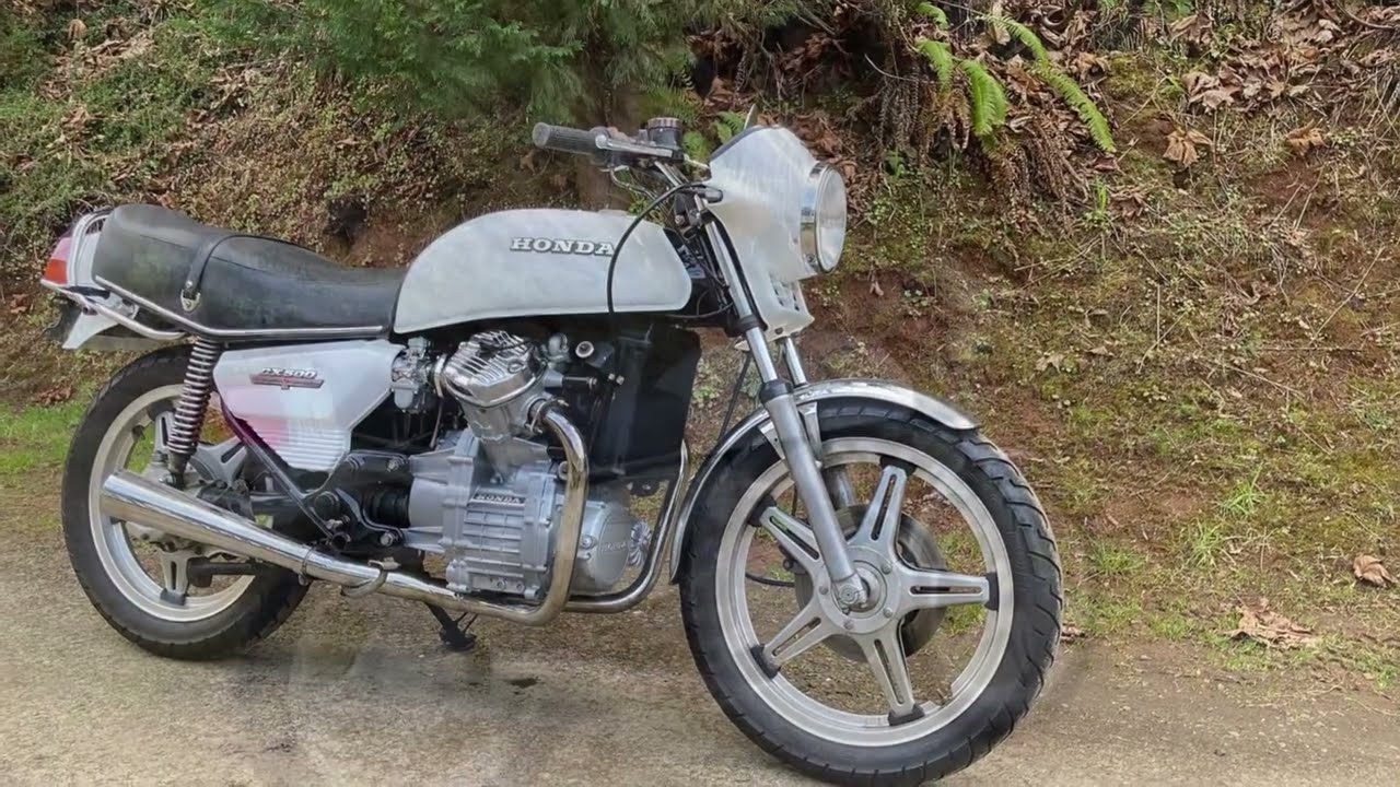 1978 Honda Cx500 paint job and triple bypass