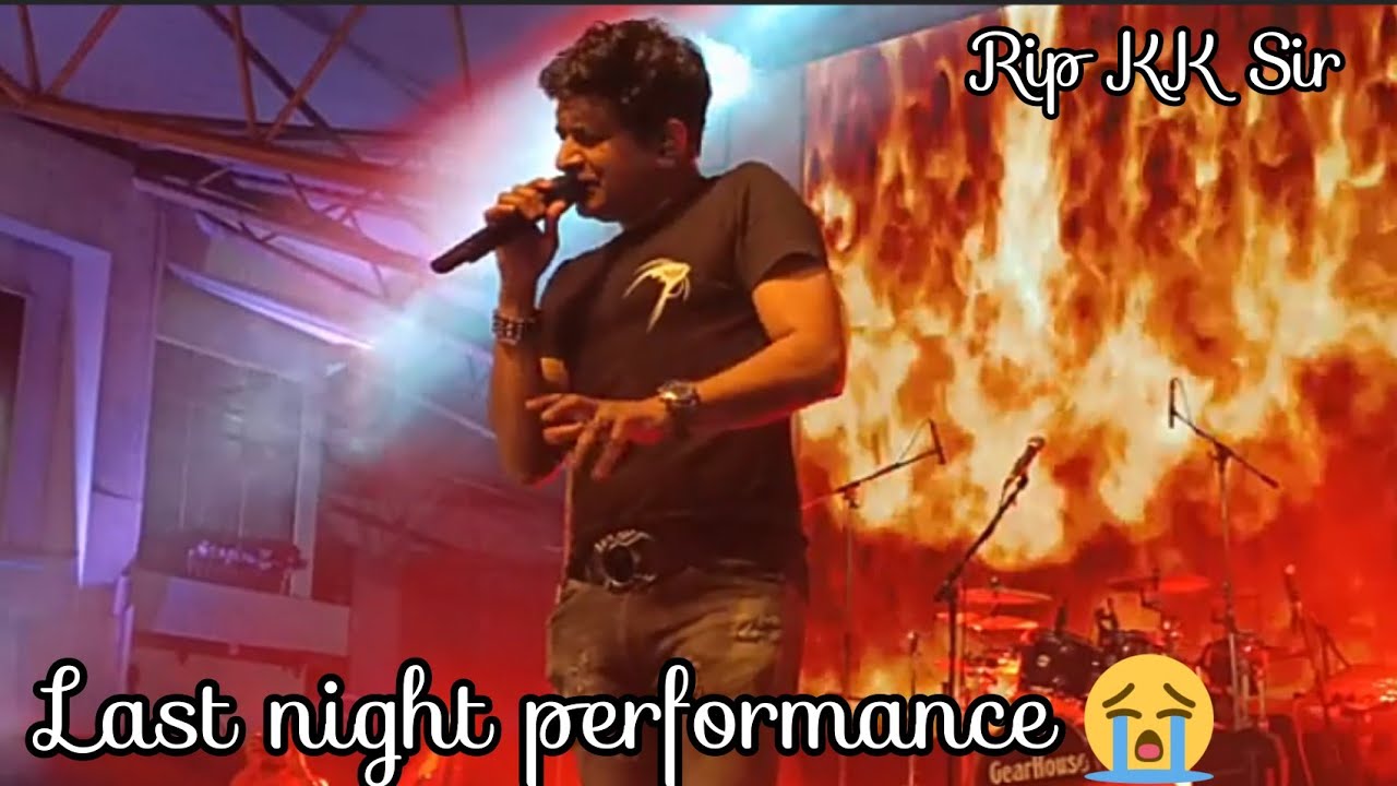 KK On Rock mode 😍😱। last performance in kolkata। Rip KK sir💔😢।