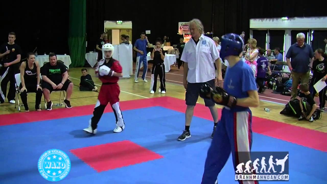 Zak Page v Eoghan Smith White Tiger Challenge 2014