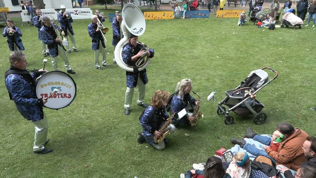 Dweilorkest De Traoters Doetinchem  Podium B 37e Bemmelse Dweildag 8 juni 2025 Bemmel Gld NL