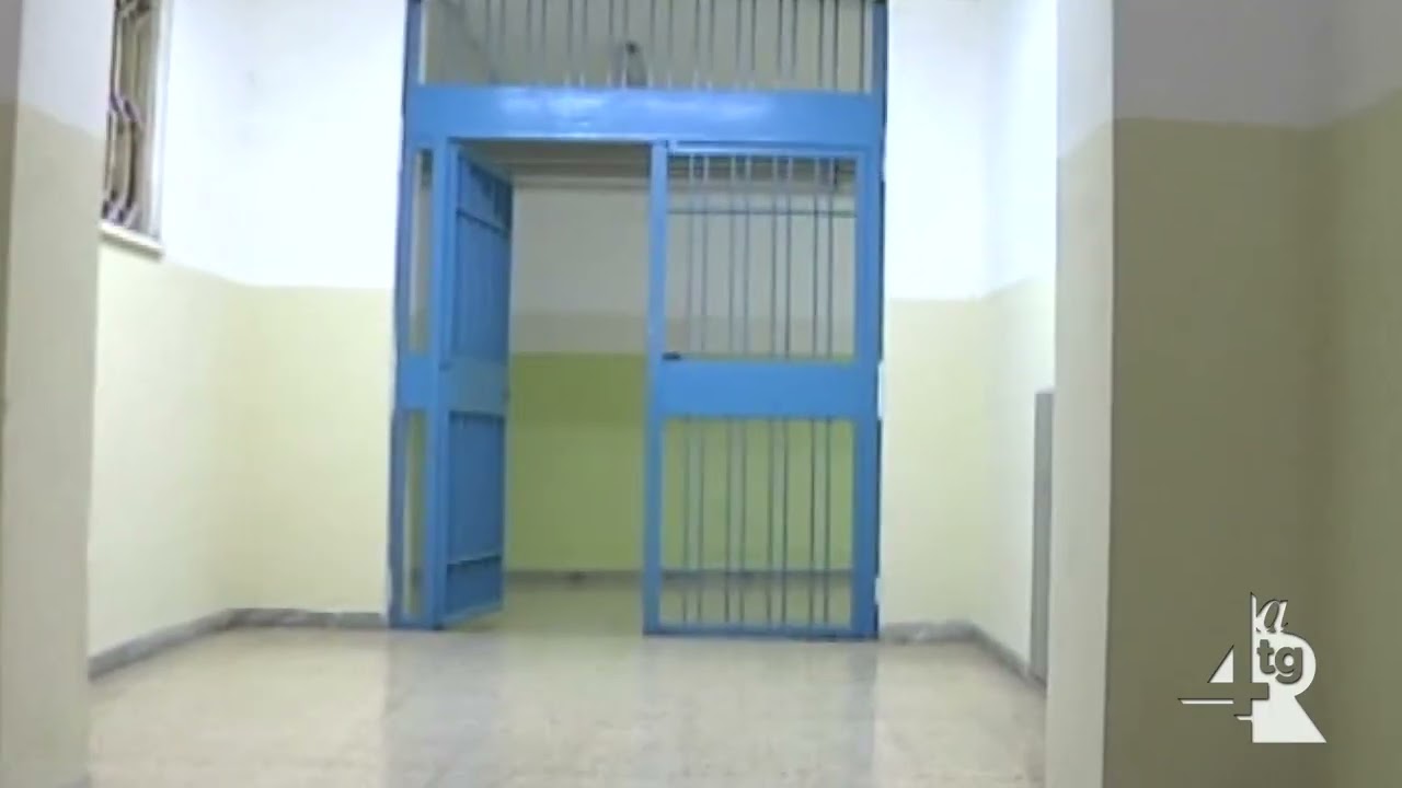 I detenuti di Fuorni protestano contro l'inumano sovraffollamento del carcere