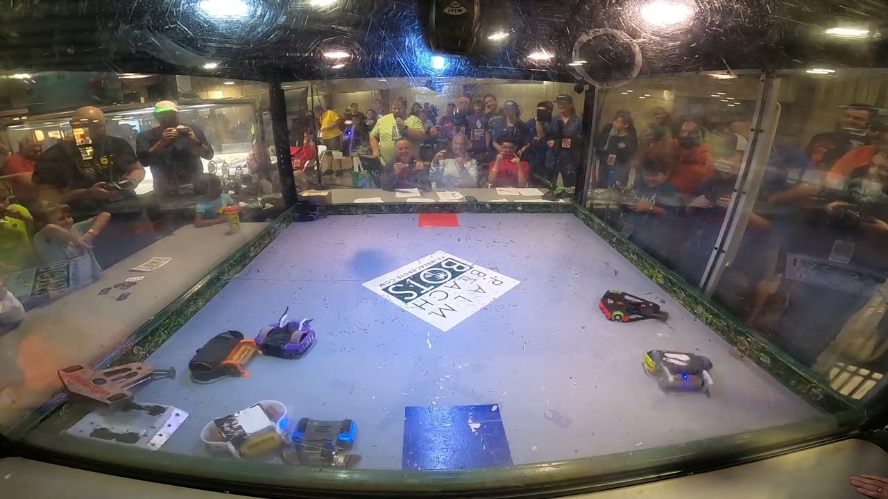 The craziest Robot Rumble at Robot Ruckus 2023!