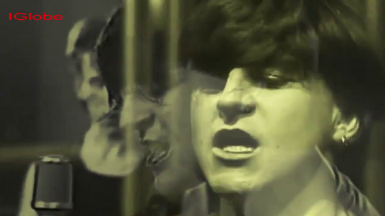 The Chameleons - Up the Down Escalator