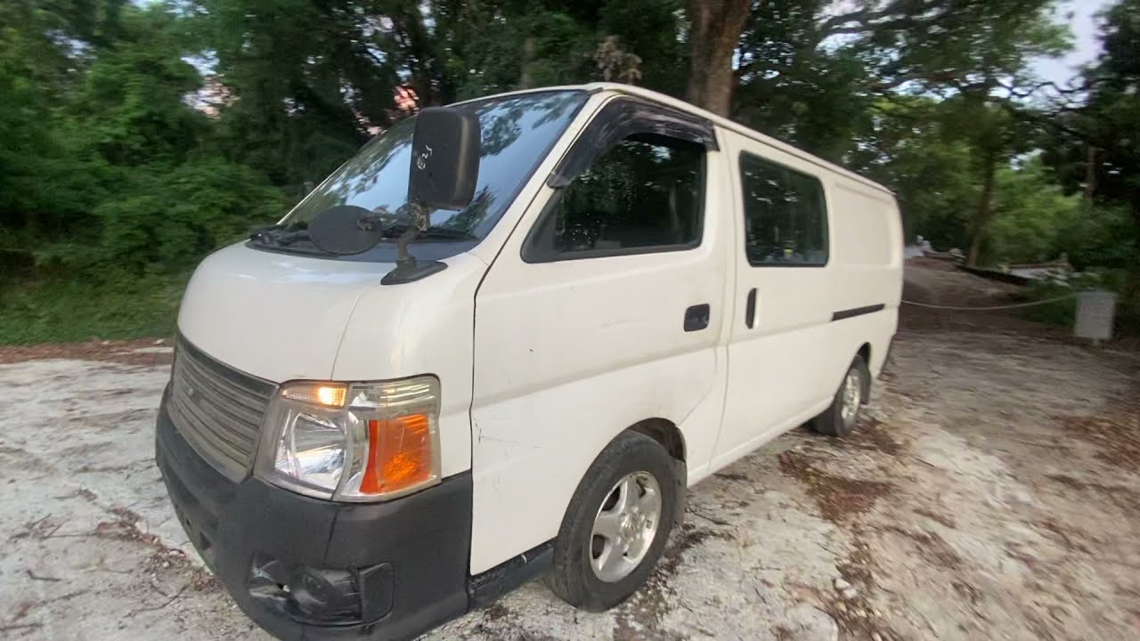 Nissan Urvan E25