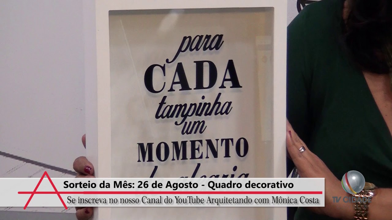 Sorteio mês de Agosto Quadro Porta Rolhas e Tampinhas