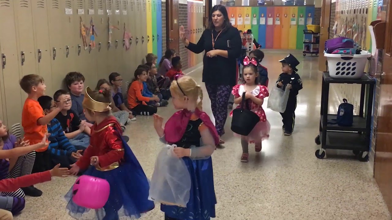 Superintendent Mike Sheppard visits Big Creek Elementary School