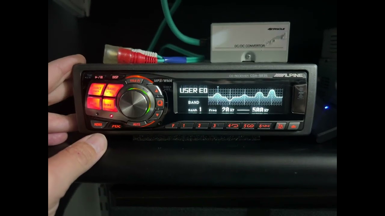 /////ALPINE CDA 9835 / Bluetooth Aux