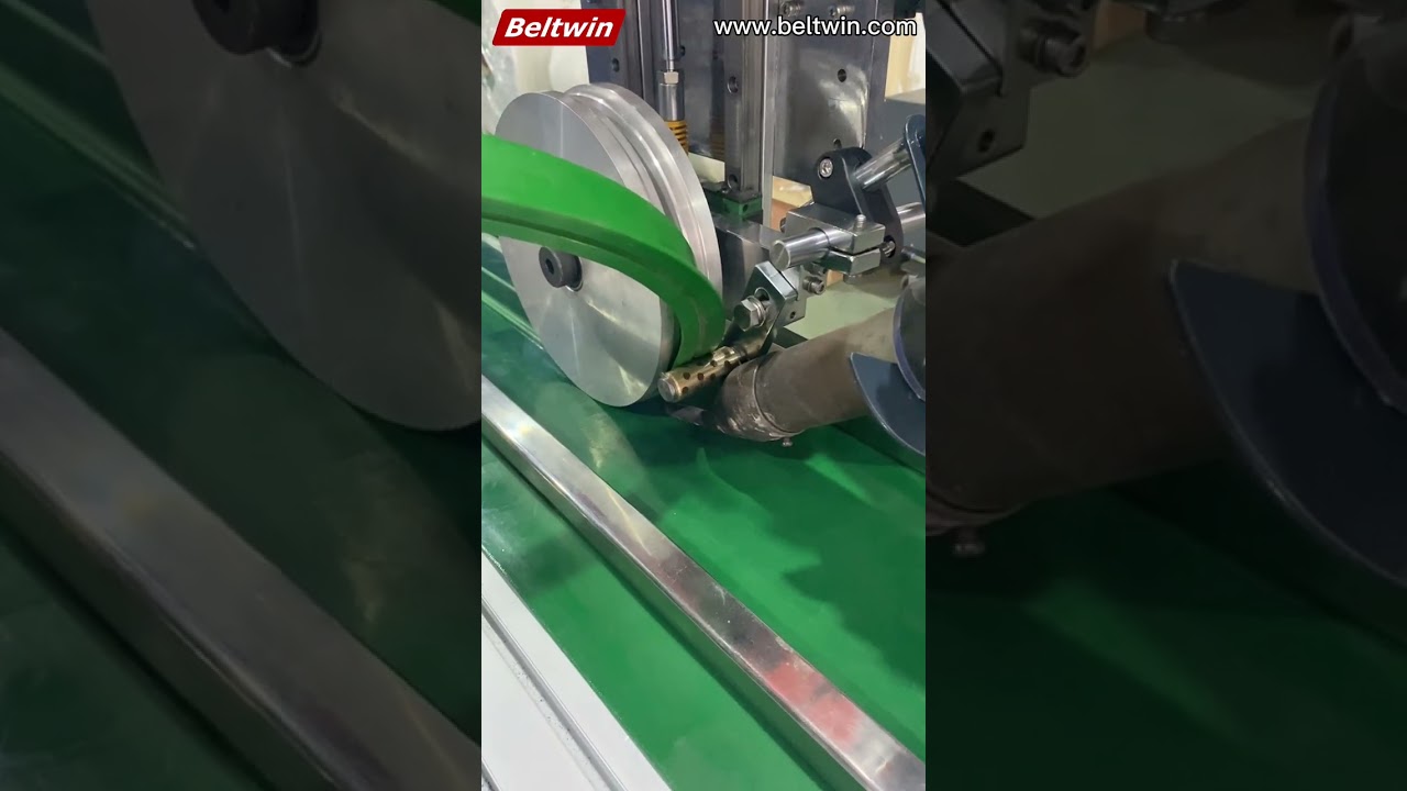2-Meter Cleat and Guide Welding Machine