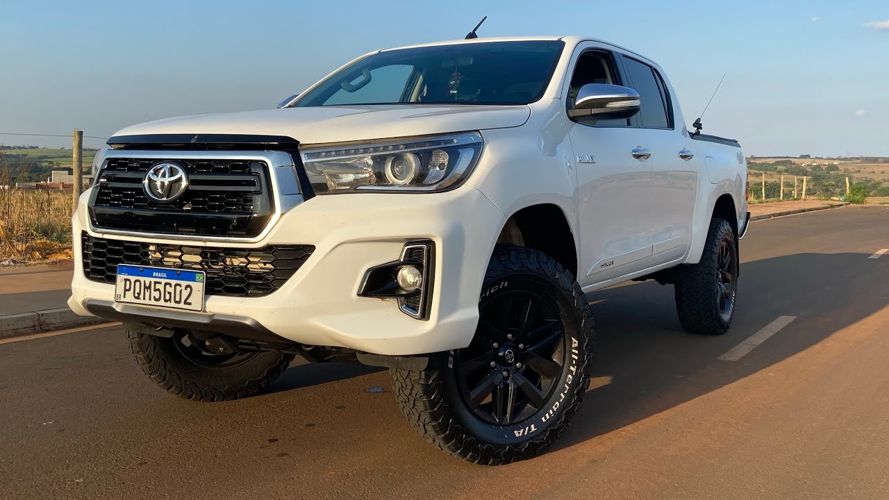 HILUX SRV 2017 COM FACE LIFT SRX 2019, STG2, ESCAPE DIRETO, LIFT, PNEU 285/65 E MUITO MAIS!!