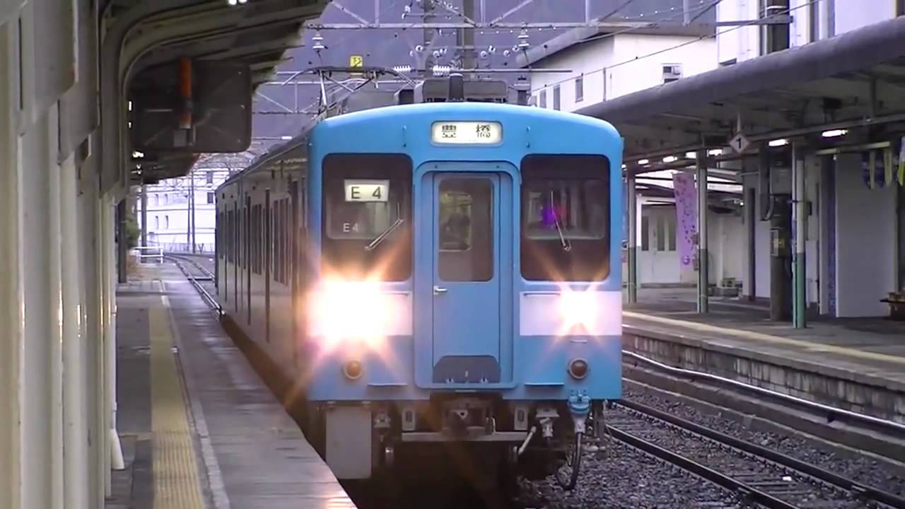 飯田線119系E4編成 両端駅の出発シーン