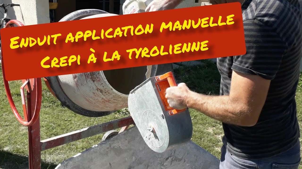 Comment enduire un mur et crépir à la tyrolienne (crépi écrasé)