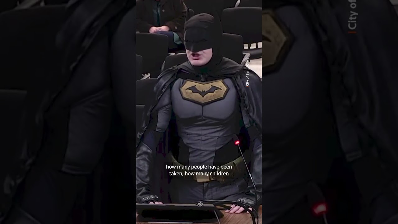 'Batman' argues against help for ICE at US city council meeting