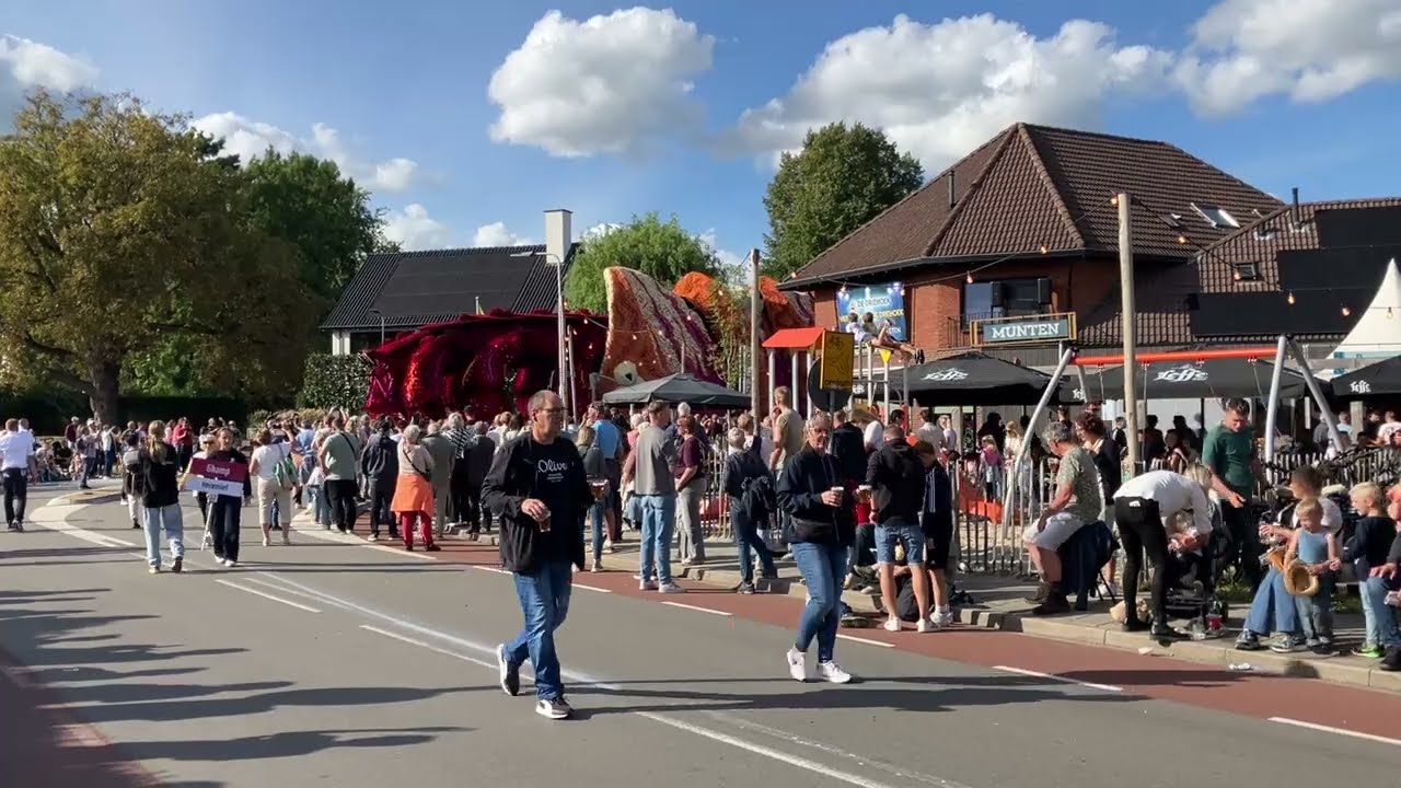 Bloemencorso Lichtenvoorde 2025, 6Kamp - Heremiet