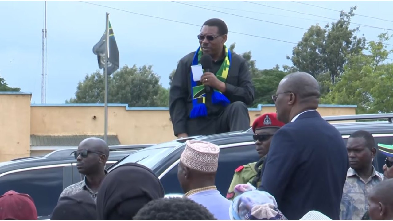 🔴#LIVE: WAZIRI MKUU ANAZUNGUMZA NA WANANCHI WA TARAKEA
