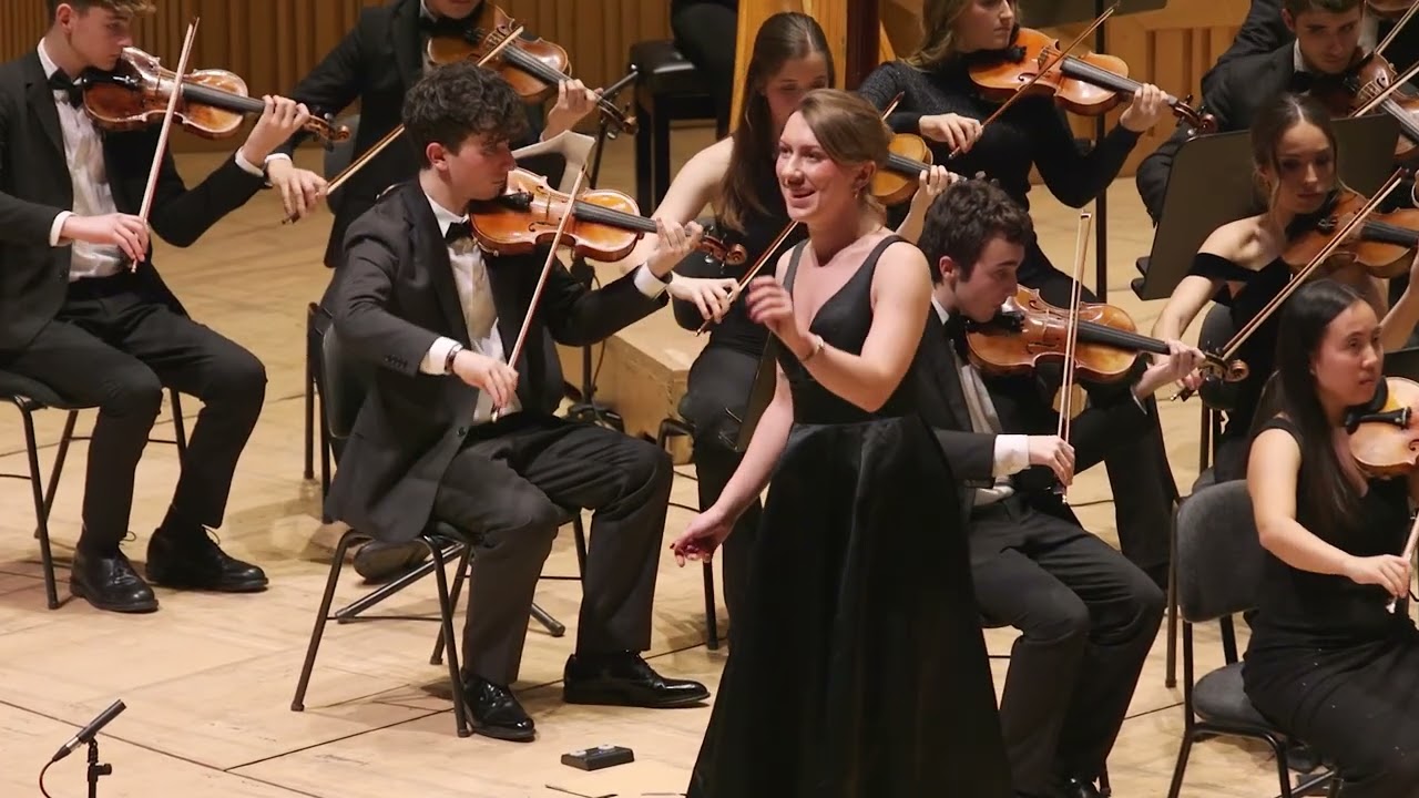 Mein Herr Marquis, Adele, Die Fledermaus