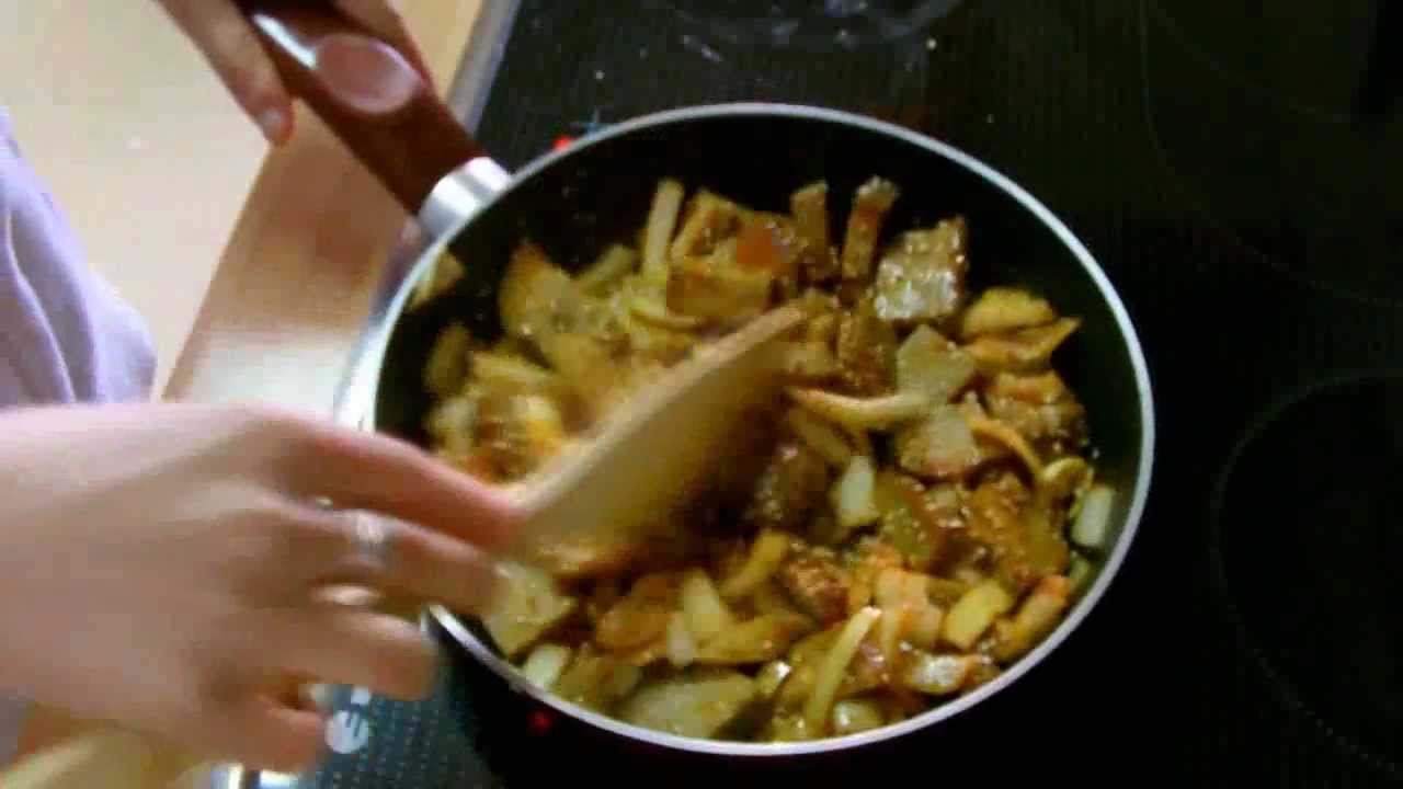 Seitan con patatas al pimentón - Cocinando Vegano