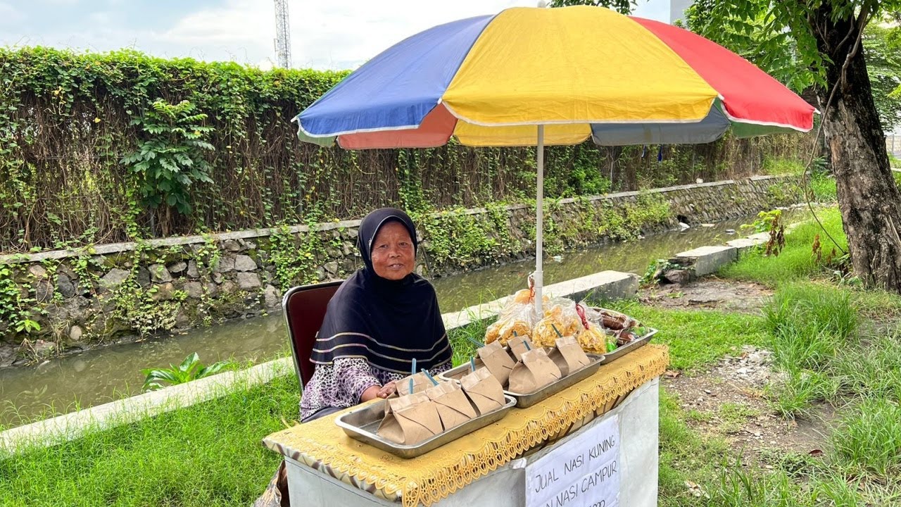 NASI BUNGKUS TERMURAH LAUK TELUR BULAT CUMA 6.000!!