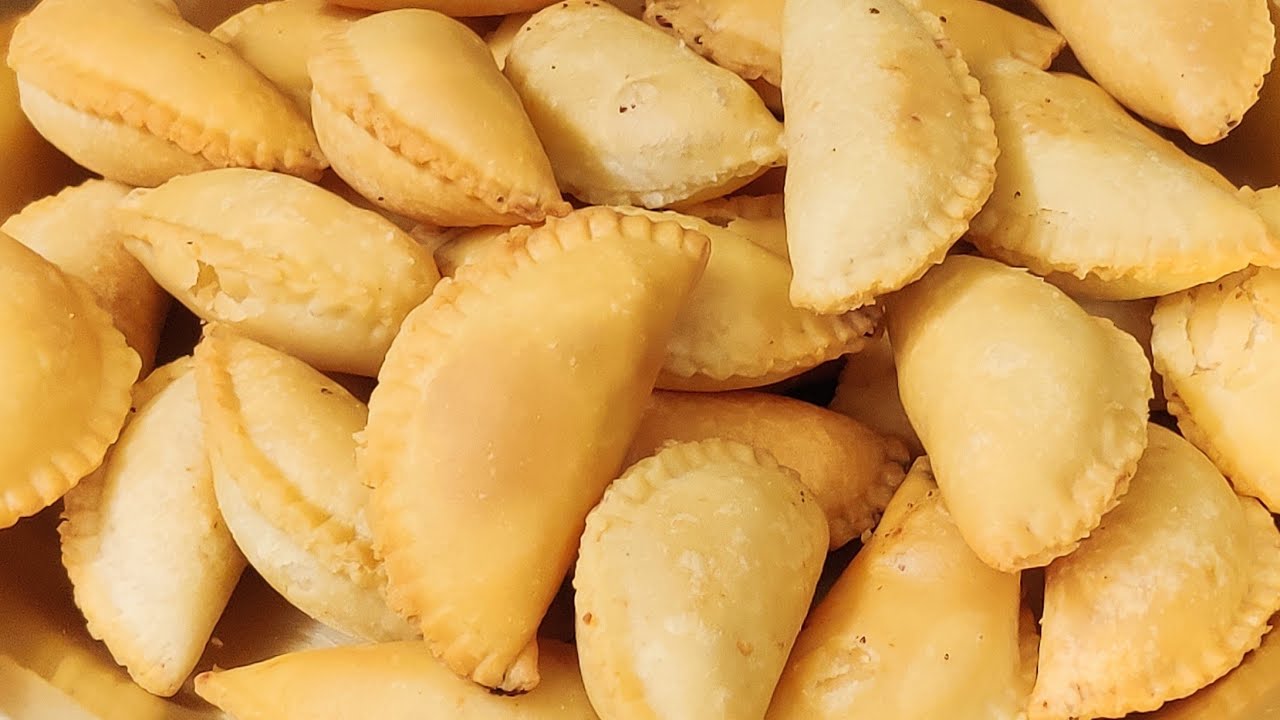 Perfect Suji Mawa Gujiya कम मेहनत में हलवाई जैसी खस्ता गुजिया बनाने का सबसे आसान तरीका | Mawa Gujiya