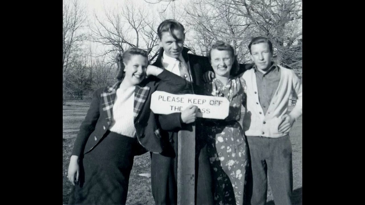 Melancholy - Johnny Dodds' Black Bottom Stompers (Louis Armstrong, Earl Hines) (1927)