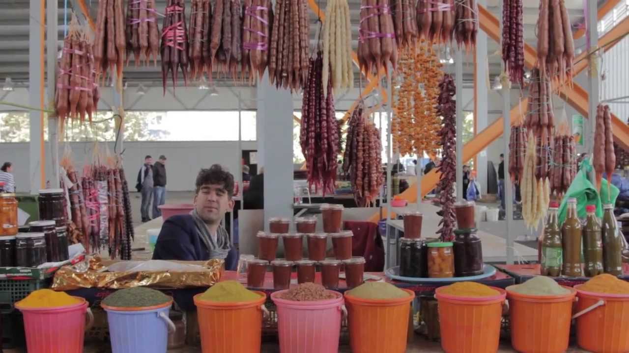 Dezertieru tirgus GRUZIJĀ. Tbilisi