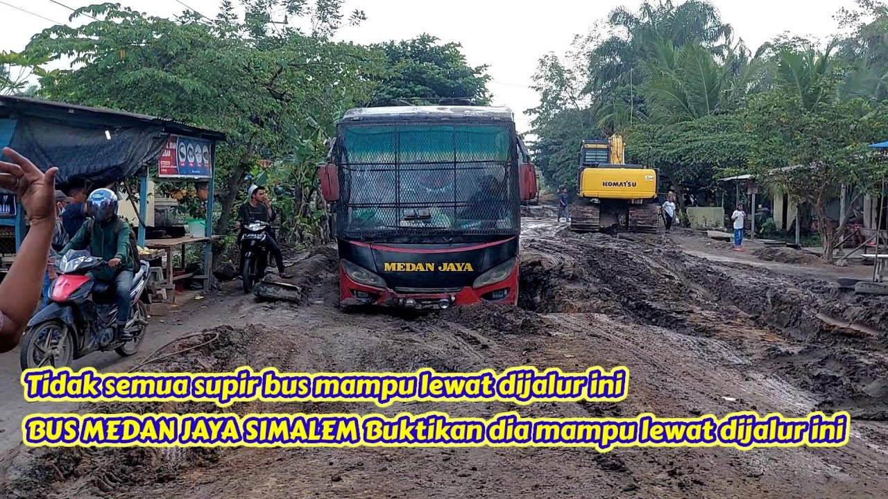Tak semua supir bus yang mampu lewat dijalur ini
