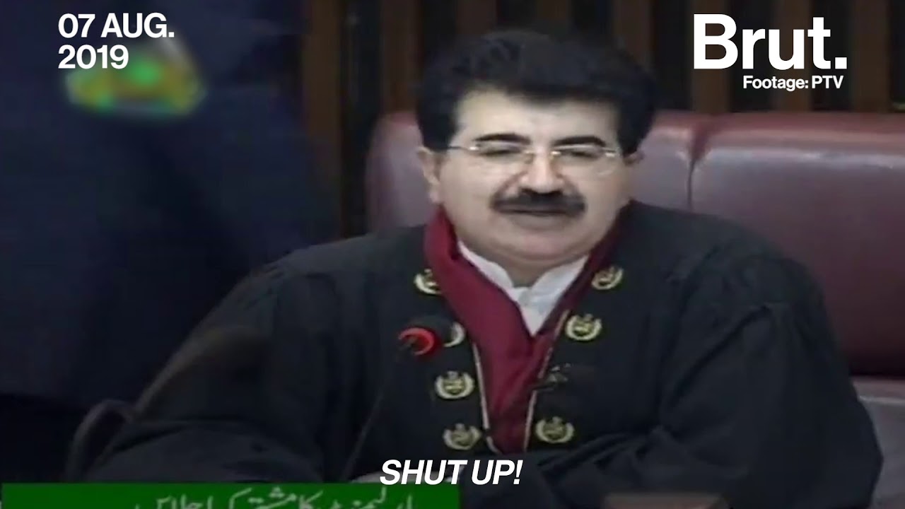 This Is How Pakistan Reacted To Article 370 In Parliament