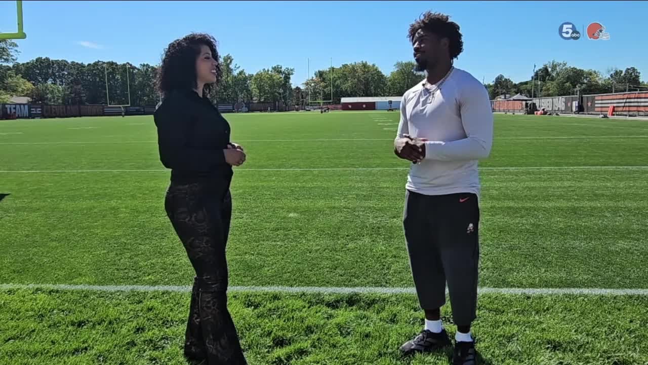 Next Man Up: RB Dylan Sampson is a country-loving guitarist who enjoys Tupac