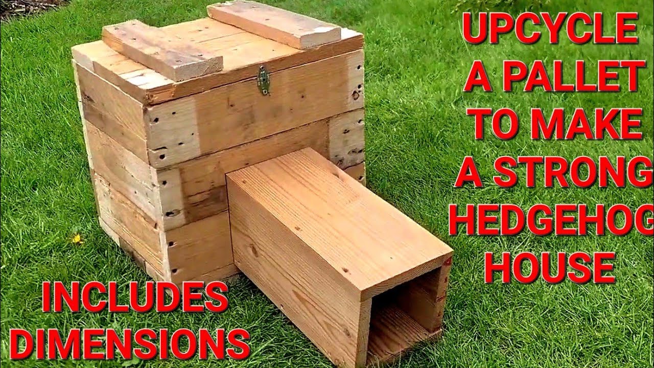 MAKE YOUR OWN HEDGEHOG HOUSE (7 EASY STEPS) FROM A PALLET #HedgehogHouse #Upcycling #PalletProjects
