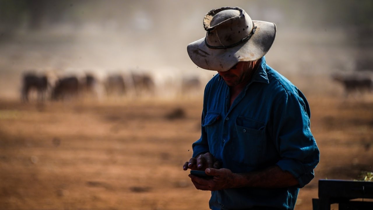 Steve Price predicts &lsquo;biggest battle&rsquo; ever between farmers and the government