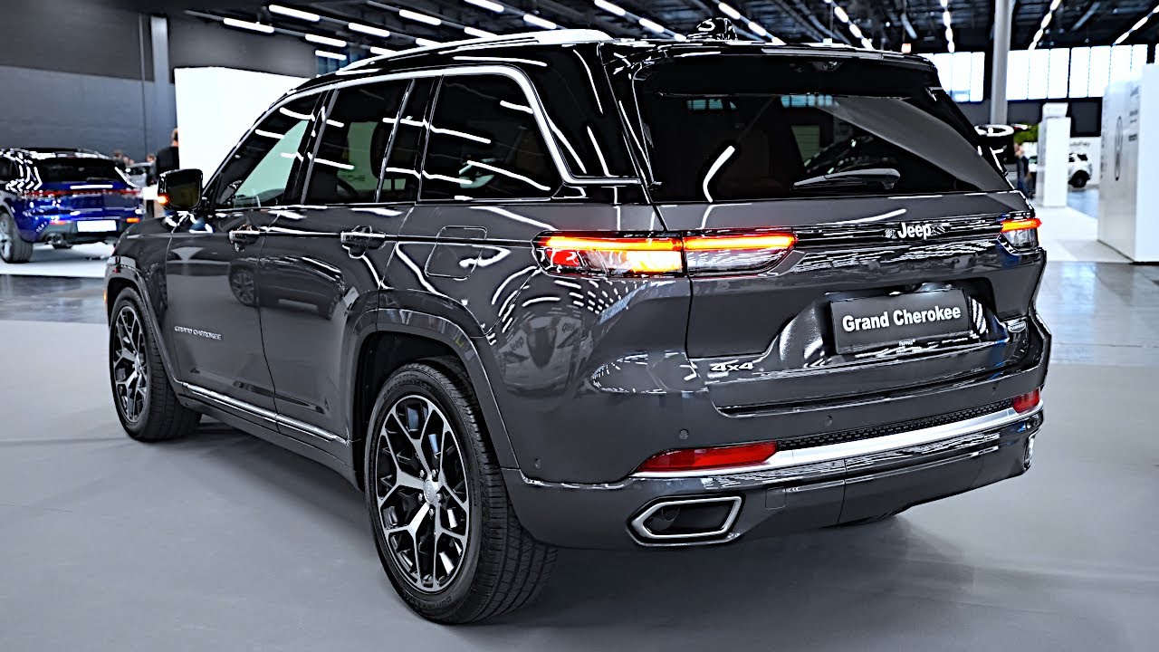 New Jeep Grand Cherokee Summit 2023