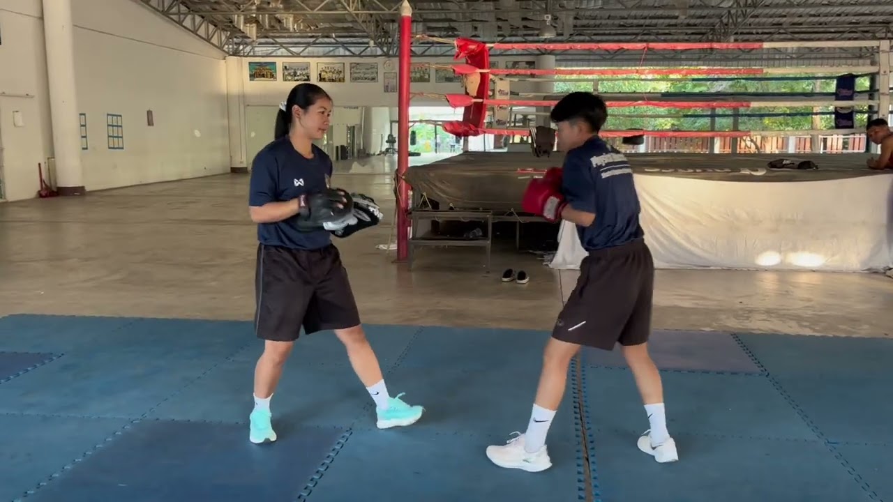 นางสาวณัฐวิมล สุภวงค์ ทักษะพื้นฐานมวยสากล