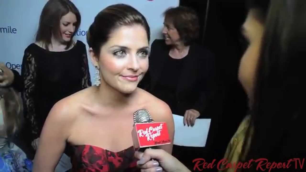 Jen Lilley at the Operation Smile 2014 #SmileGala