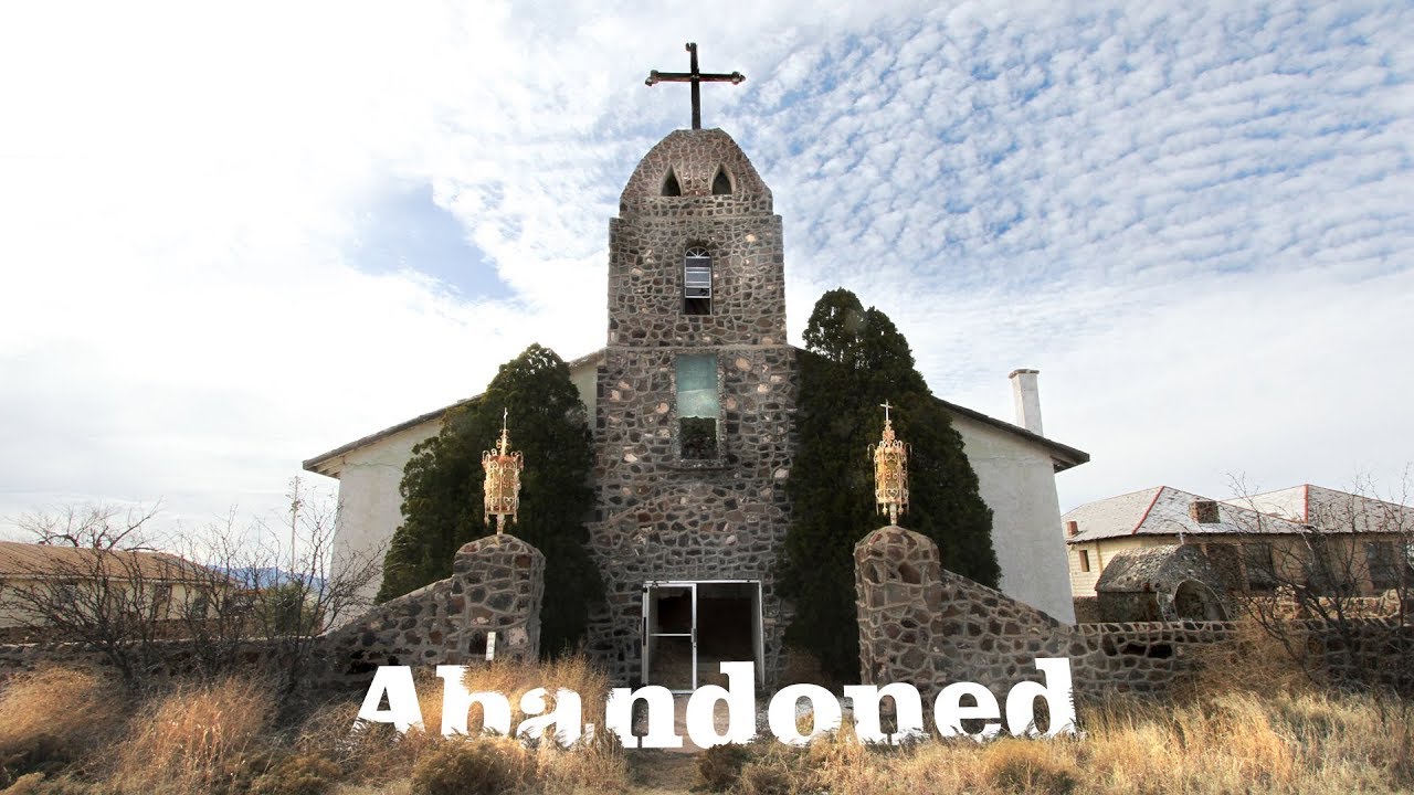 Abandoned Church in New Mexico - Grave Found