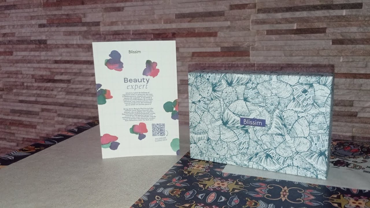 CAJA BLISSIM MES DE MARZO. #cuidadopersonal  #makeup #loveyourself #skincareproducts #blissimbox