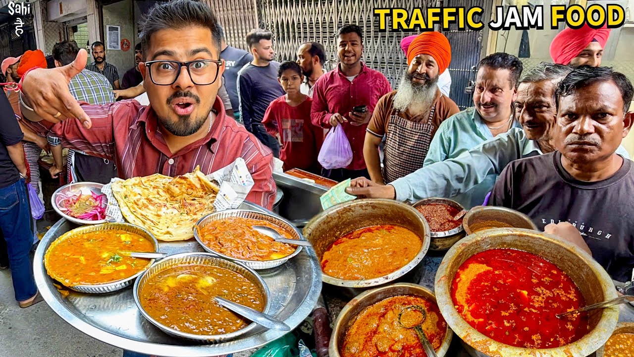 Rs 40/- Full Lunch 😍 Amritsar ka Most Crowded SECRET Dhaba | Street Food India