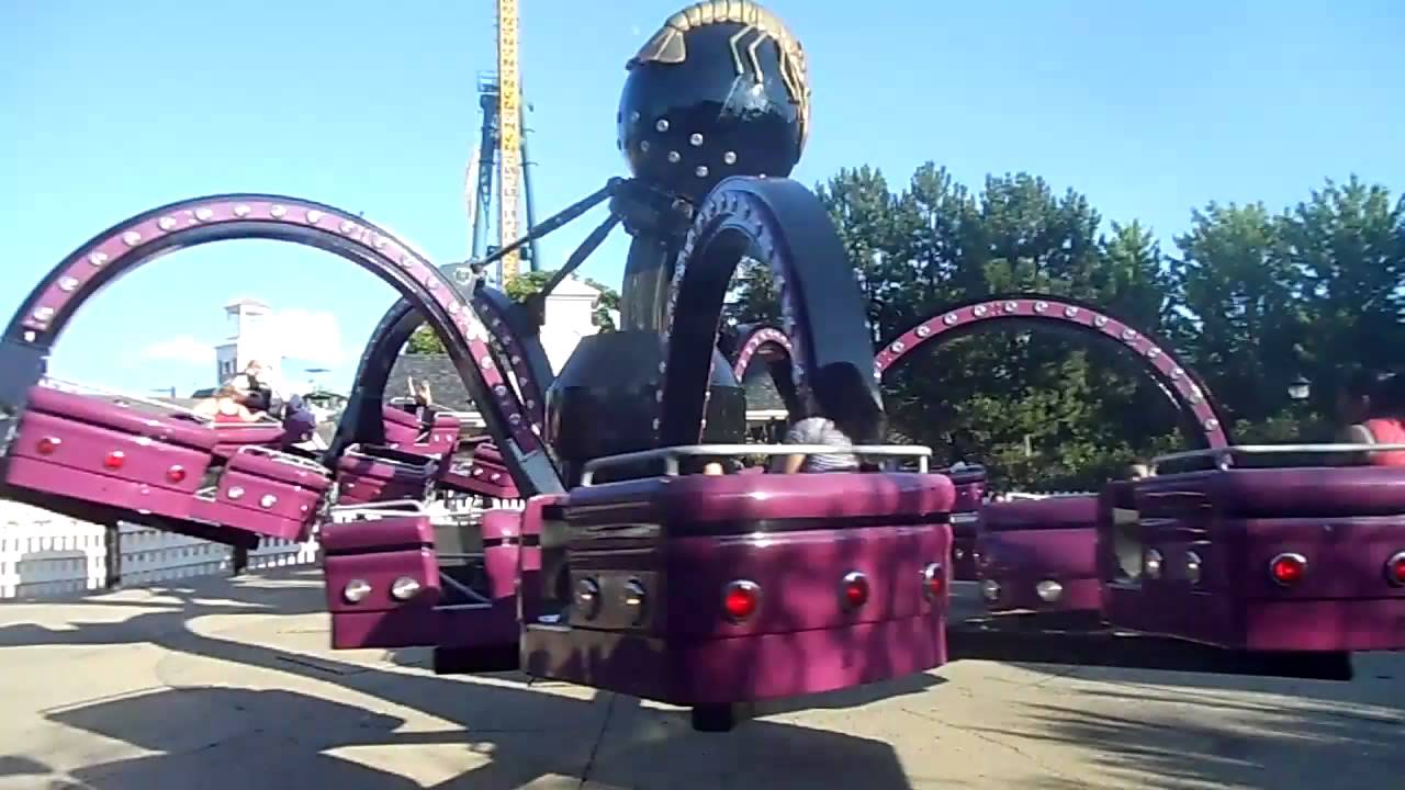 East River Crawler Off-Ride Six Flags Great America 7-17-13