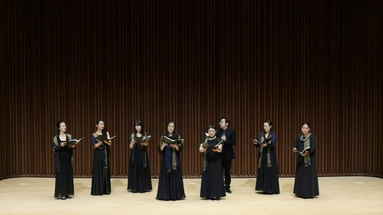 Esti dal / Kodály Zoltán by 女声アンサンブル八重桜