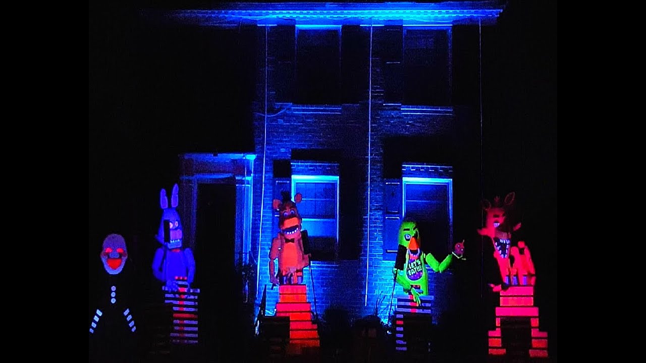 BEST Halloween Light Show: Five Nights at Freddy's 