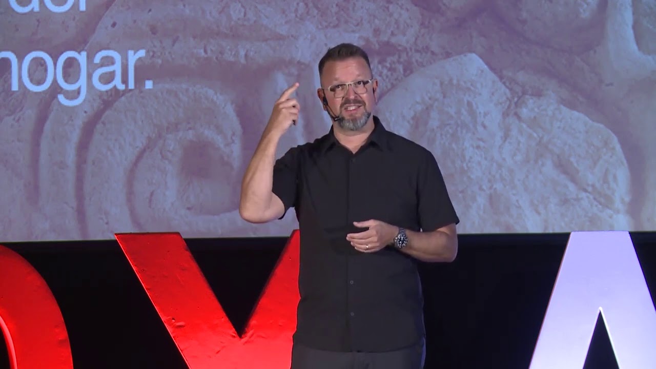 El futuro de la casa mexicana | Bernardo Pozas | TEDxYouth@AIM