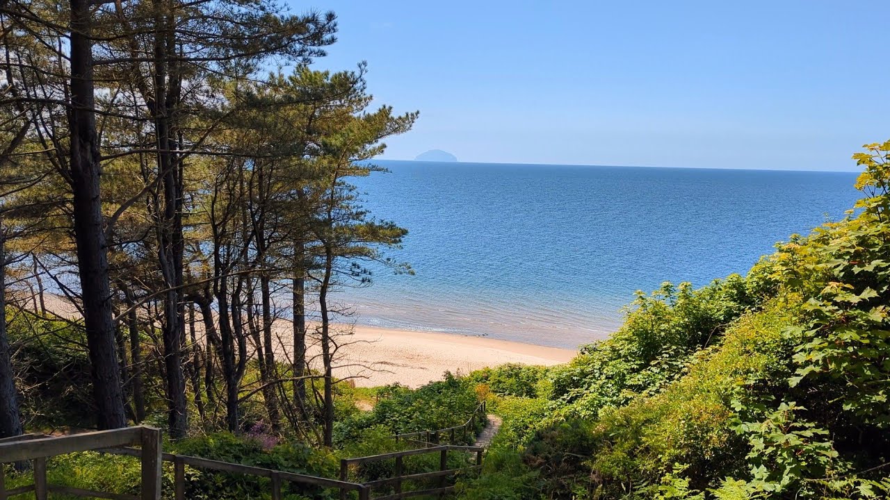 SCOTLAND: Beautiful Beach at Maidens Ayrshire
