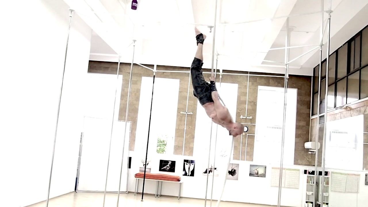 Aerial rope Corde lisse Dmitry Tau (demo)