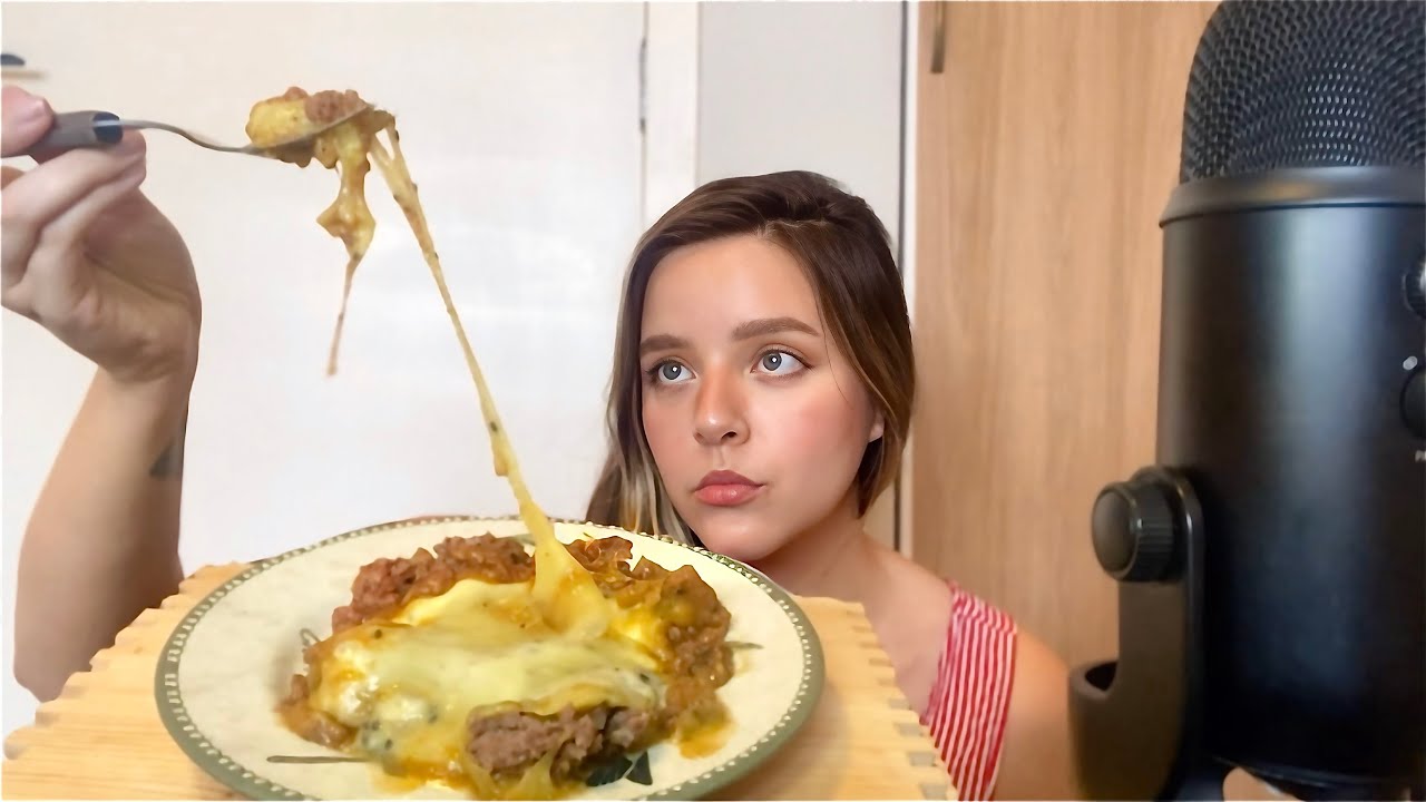 ESCONDIDINHO DE CARNE CREMOSO COM MUITO QUEIJO MUKBANG BRASIL | CAMILE ASMR