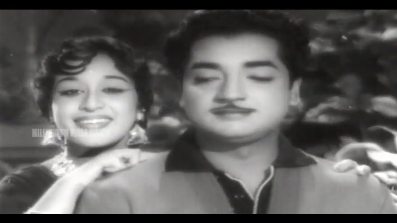 Malayalam Movie Song | Ezhu Nirangalil Ninnuderoopam | Karutha Kai | Malayalam Film Song
