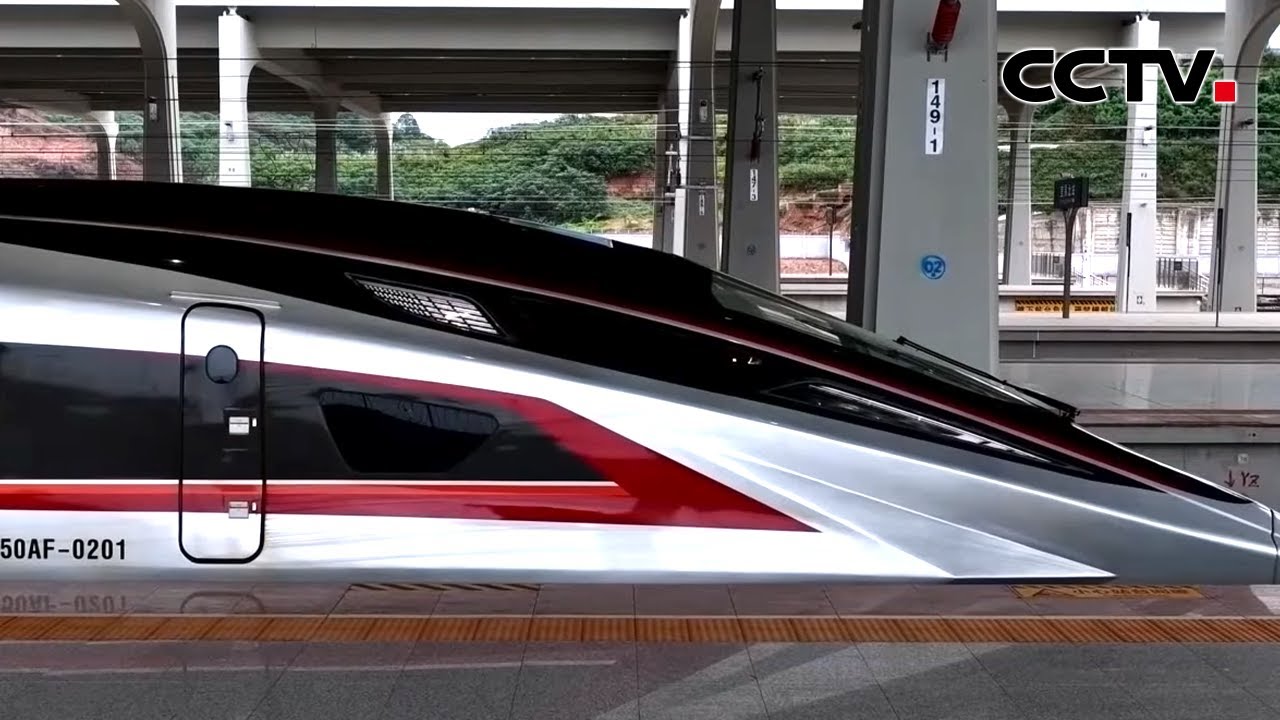 全球最快动车组CR450正在开展运用考核 | CCTV中文《新闻直播间》