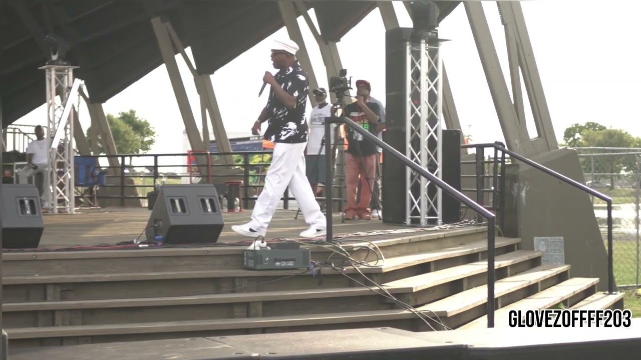 Glovez OFFFF Studios Mix 78 - Krs1 and the Skinny Boys Shut Down Bridgeport CT