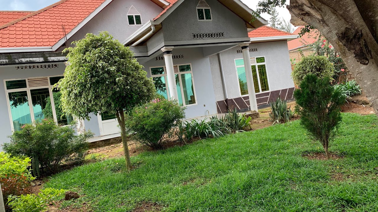 Yagabanutse  ubu irashaka 62M no negotiable Call/watsap: +250788694365