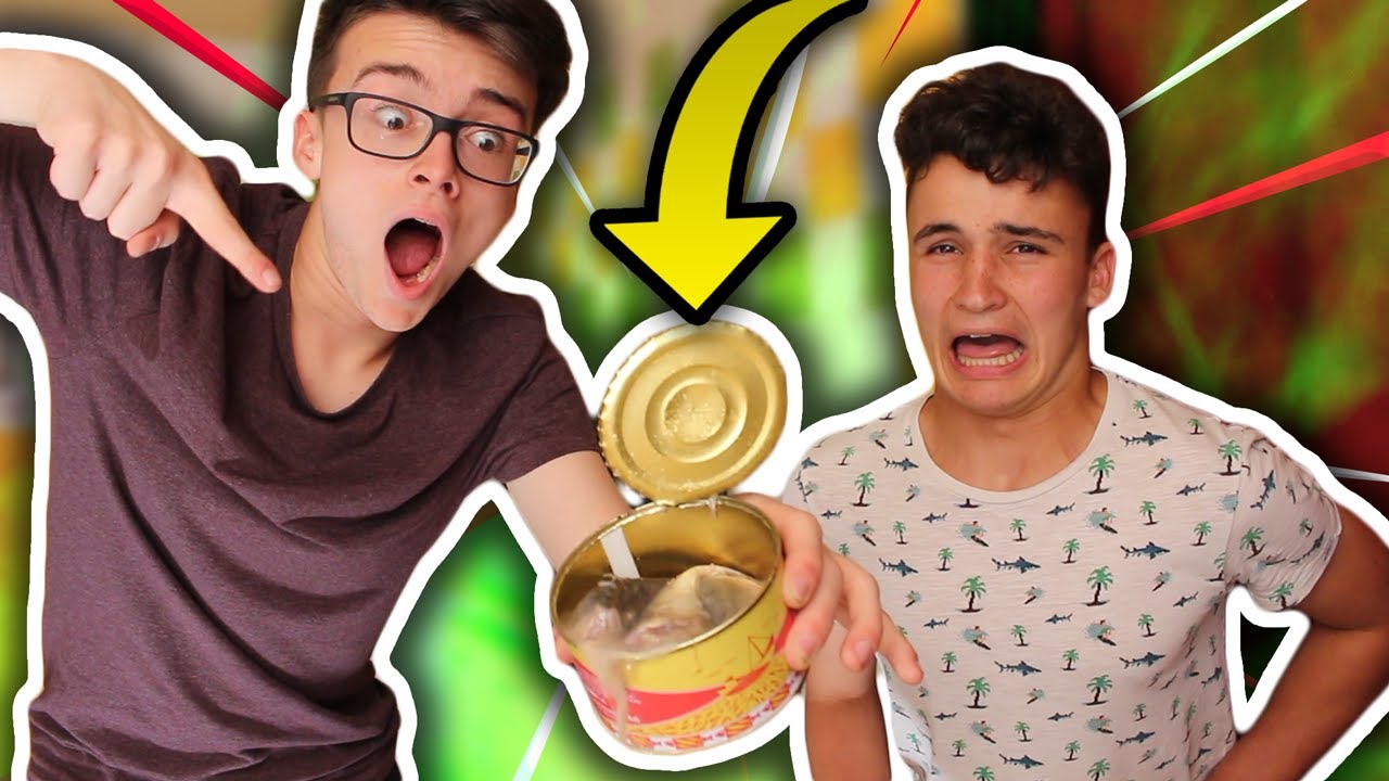LA PIRE ODEUR DU MONDE ! (Surströmming Challenge FR - L'Instant Fun #39)