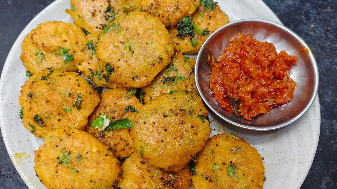 पोहे से 😍 टेस्टी और कुरकुरा नाश्ता।